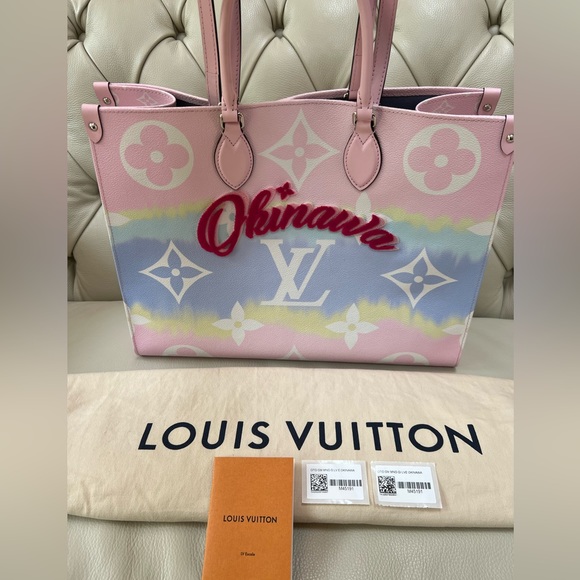 New Louis Vuitton OnTheGo Okinawa Special Edition Tote GM Leather Bag - Picture 1 of 11